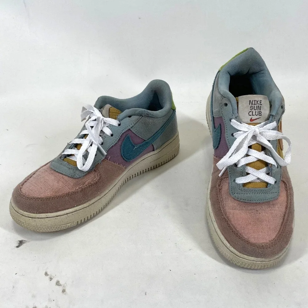 Nike Air Force 1 Low Sun Club Arctic Orange Sanded Gold DM0984-700 Kids 5.5Y